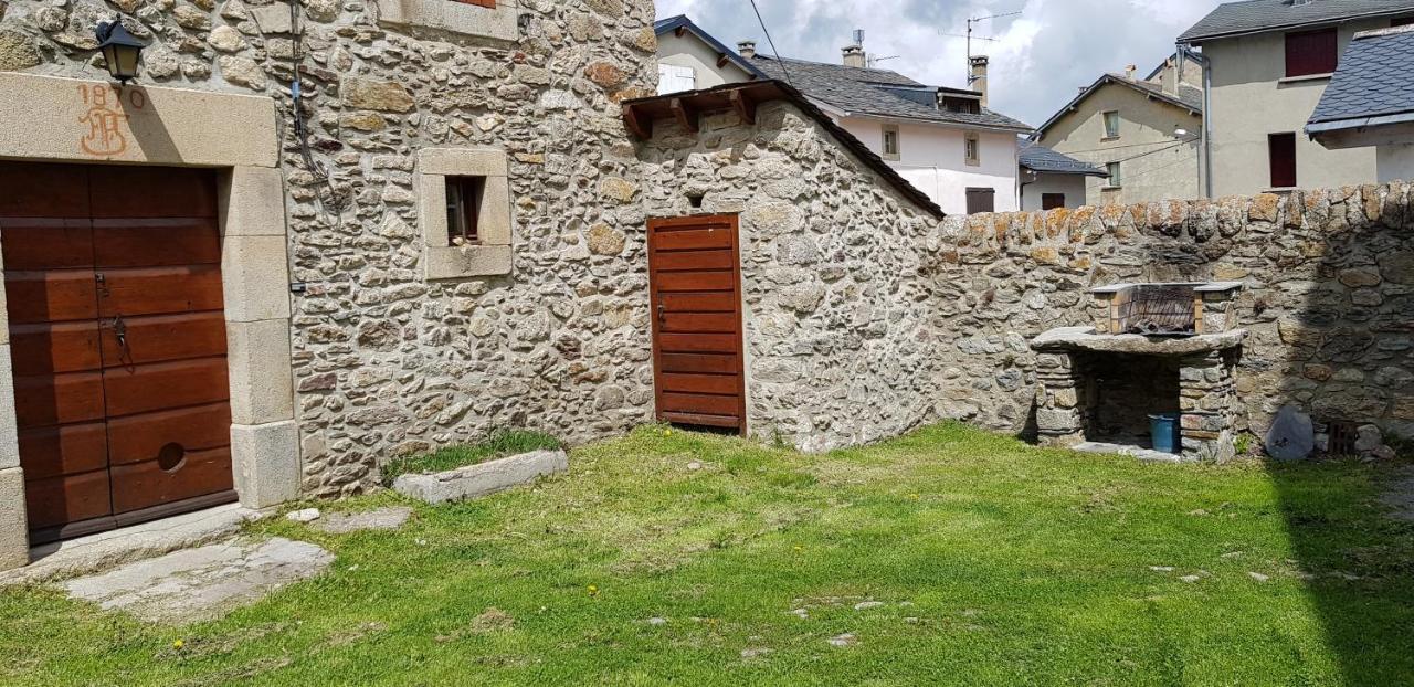 Maison De Caractere En Pierre Cal Blanic Saint-Pierre-dels-Forcats Exterior foto